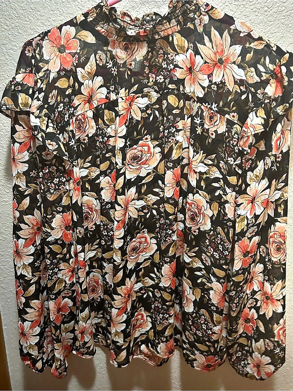 Maurice’s Floral Blouse in Black & Pink Size XL